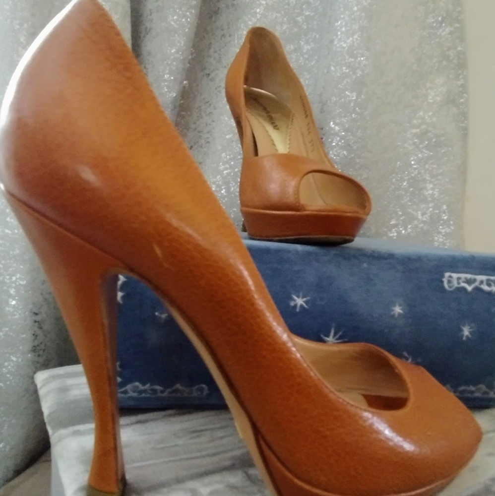 Emporio Armani Tan heels